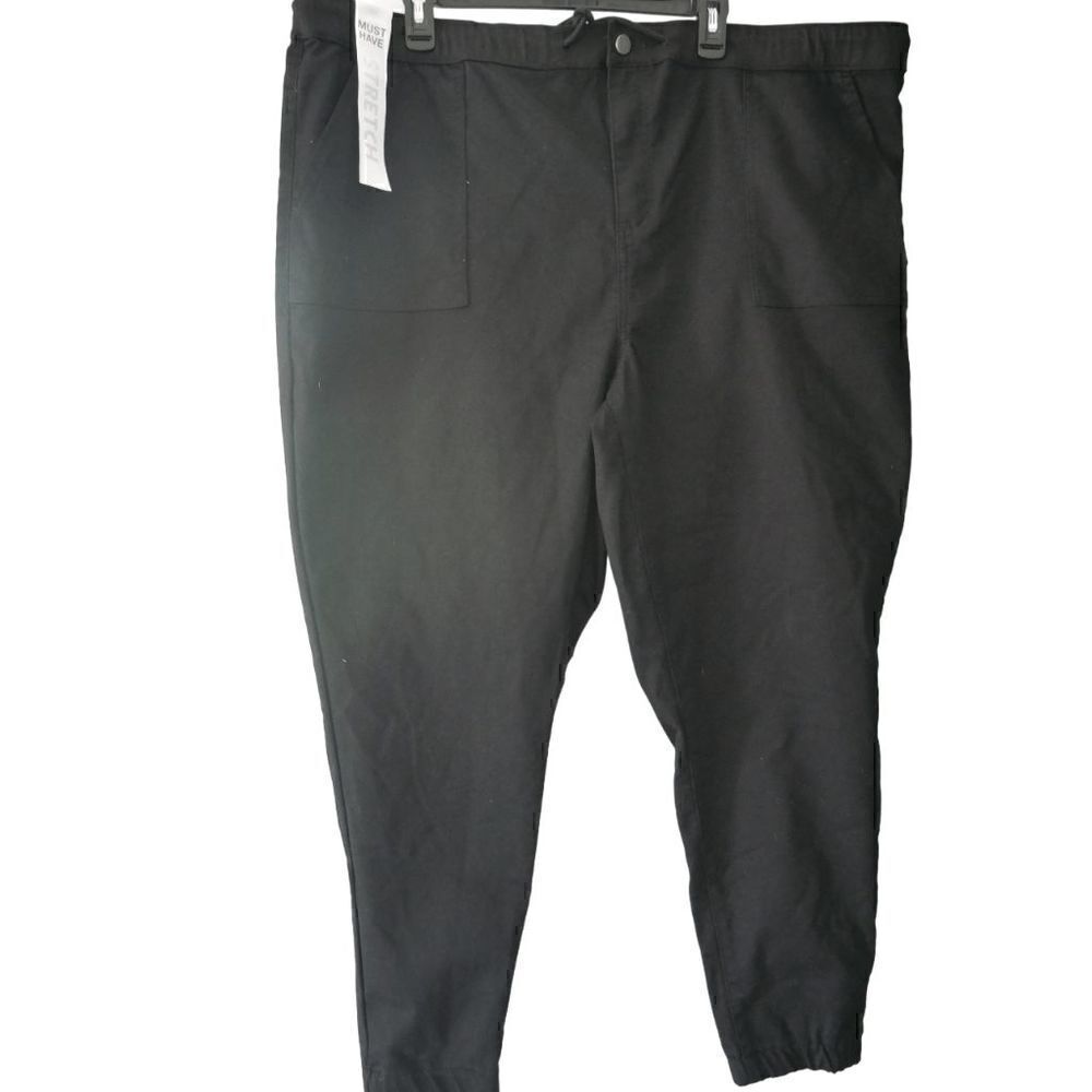TINSELTOWN Women's Plus Size Elastic-Cuff Pull-On Denim Jogger Pants Black 4X